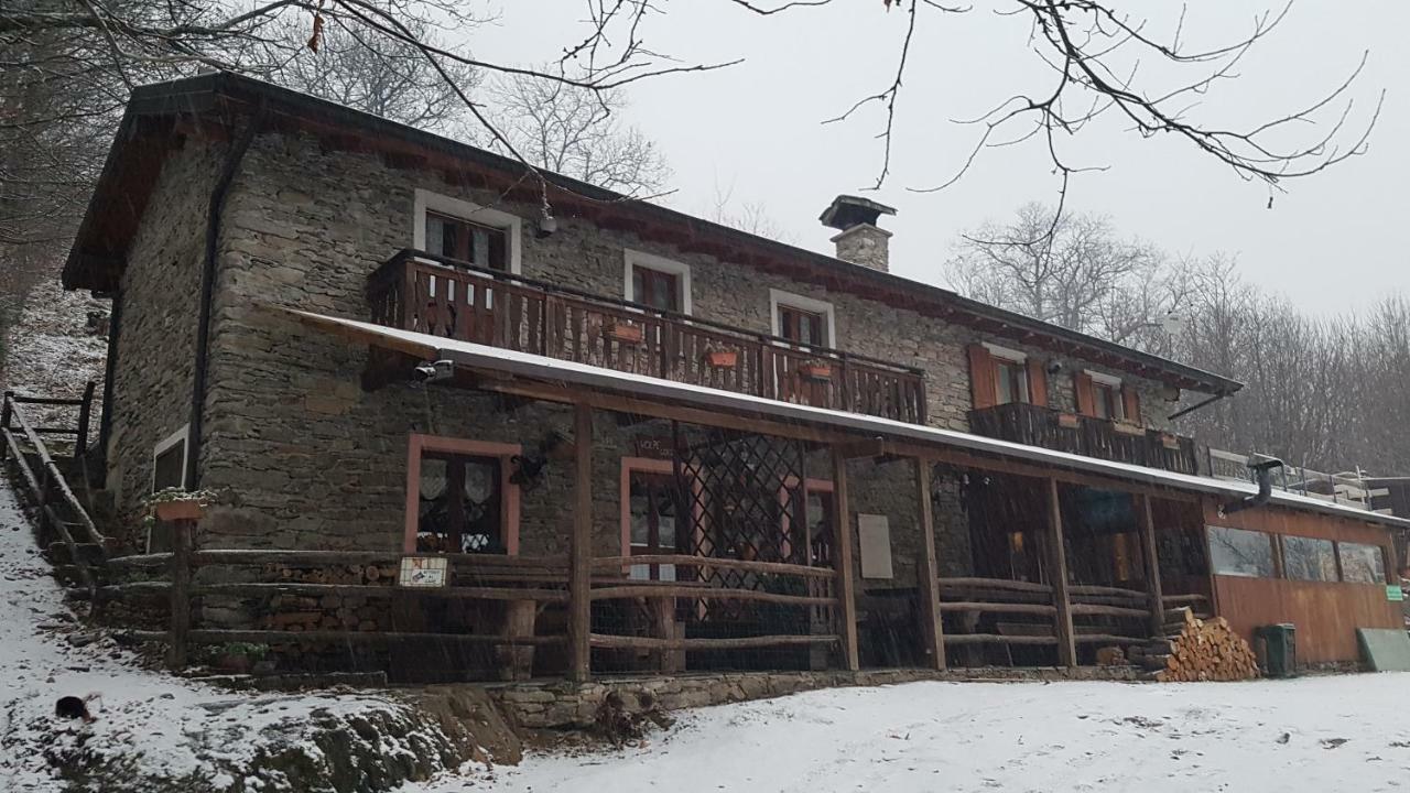 מורבניו Agriturismo Volpe Golosa חדר תמונה